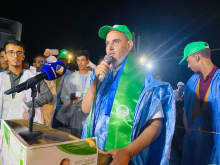 رئيس حزب "تواصل" خلال خطابه اليوم في مهرجان بمدينة الطينطان في ولاية الحوض الغربي