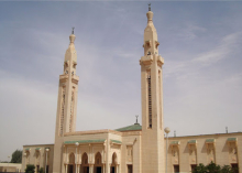 الجامع الكبير وسط العاصمة نواكشوط 