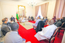 الرئيس محمد ولد الغزواني خلال لقائه مع ممثلي الجالية الموريتانية في فرنسا اليوم السبت (وما)