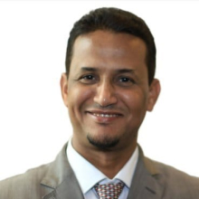 محمد المختار الشنقيطي: أستاذ الشؤون الدولية بجامعة قطر
