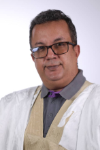 الكاتب إسماعيل يعقوب الشيخ سيديا