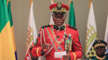 الرئيس الانتقالي الغابوني الجنرال بريس أوليغي نغيما 