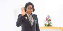 روز كريستيان أوسوكا رابوندا: نائبة الرئيس الغابوني علي بونغو أونديمبا 