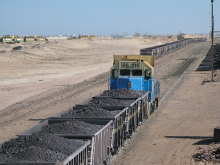 قطار عملاق الحديد الموريتاني الشركة الوطنية للصناعة والمناجم "اسنيم"